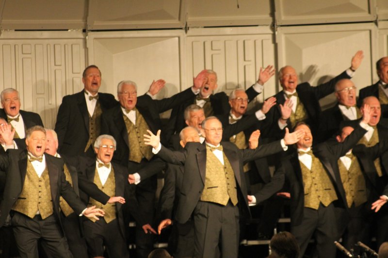 onstage7.jpg